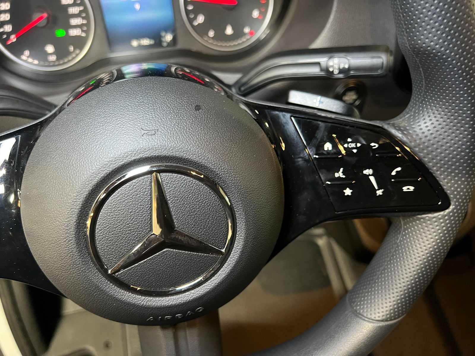 2026 Mercedes-Benz Sprinter 2500 Standard Roof I4 Diesel 144" RWD