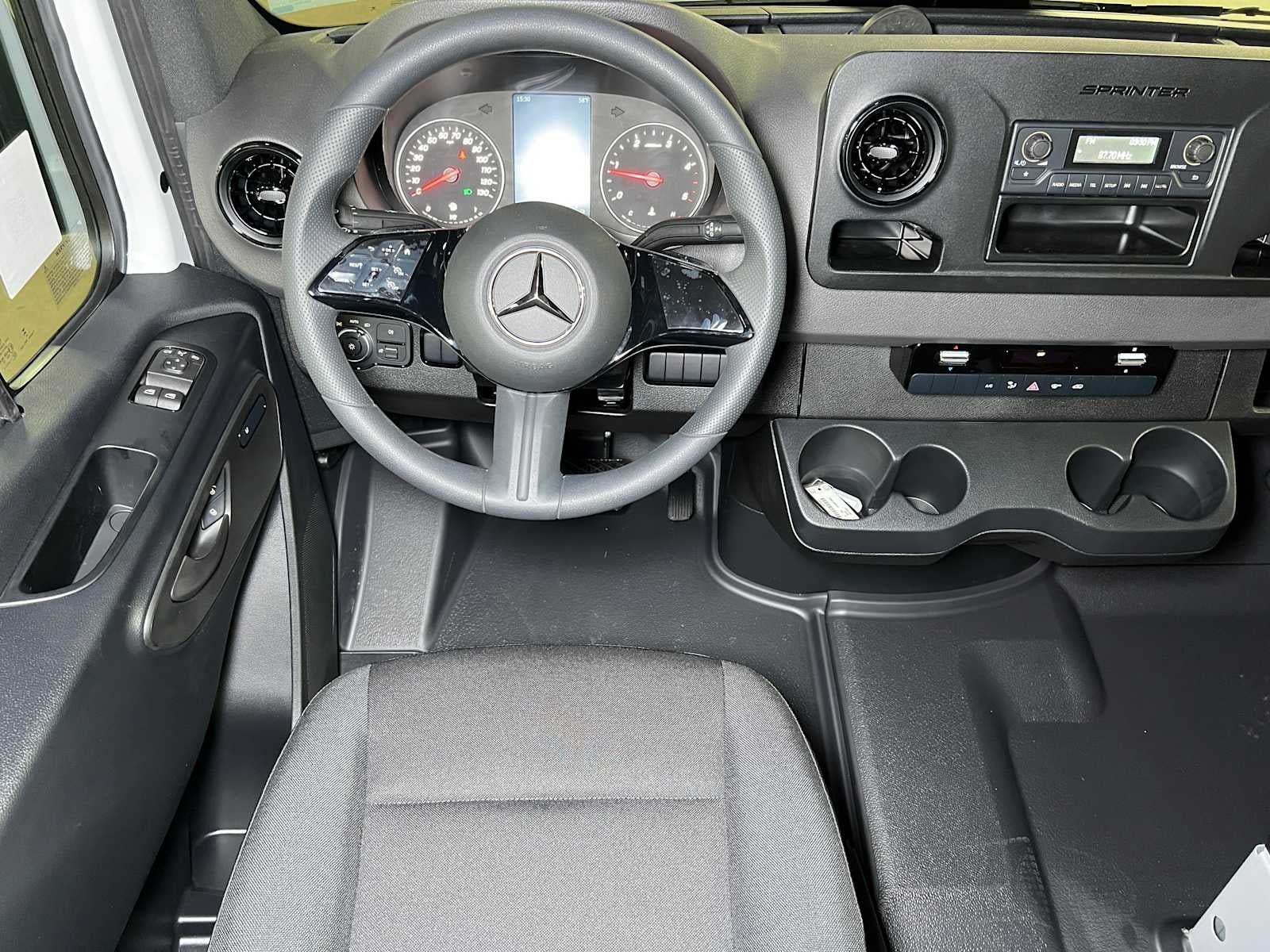 2025 Mercedes-Benz Sprinter 2500 High Roof I4 Diesel 170" RWD