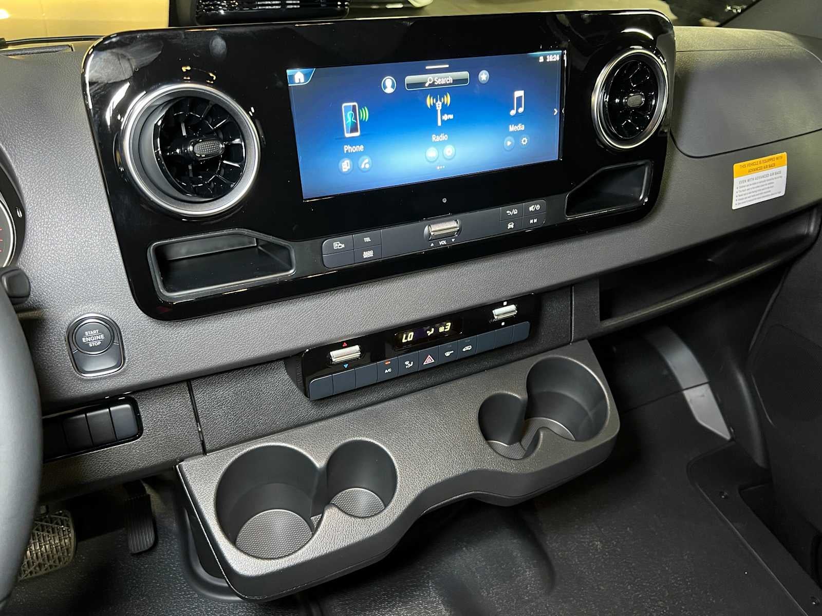 2025 Mercedes-Benz Sprinter 2500 High Roof I4 Diesel 170" RWD