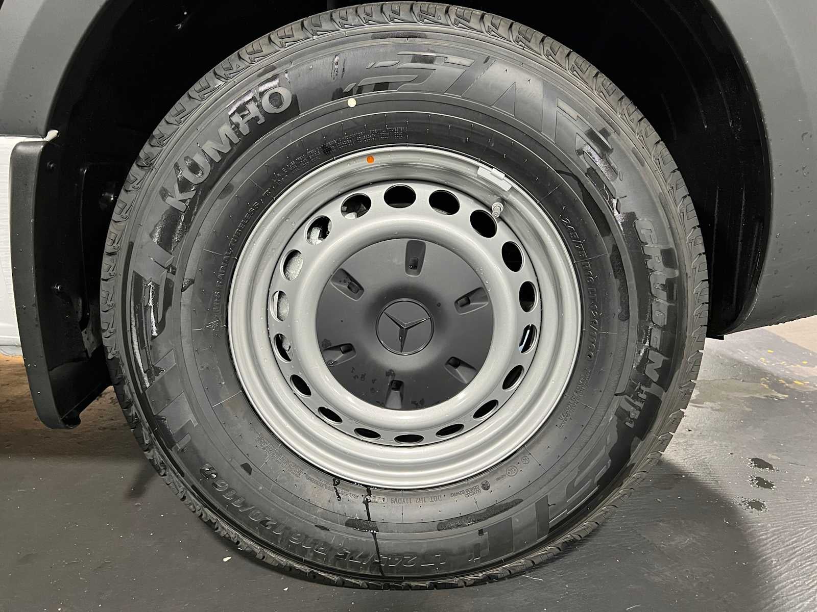 2025 Mercedes-Benz Sprinter 2500 High Roof I4 Diesel 170" RWD