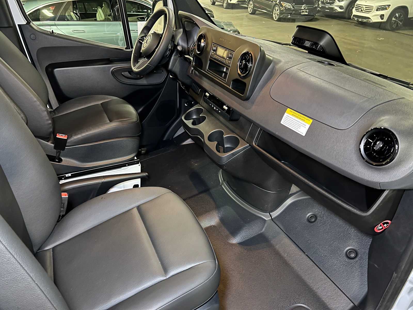 2025 Mercedes-Benz Sprinter 2500 Standard Roof I4 Diesel HO 144" RWD