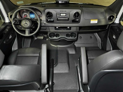 2025 Mercedes-Benz Sprinter 2500 Standard Roof I4 Diesel HO 144" RWD