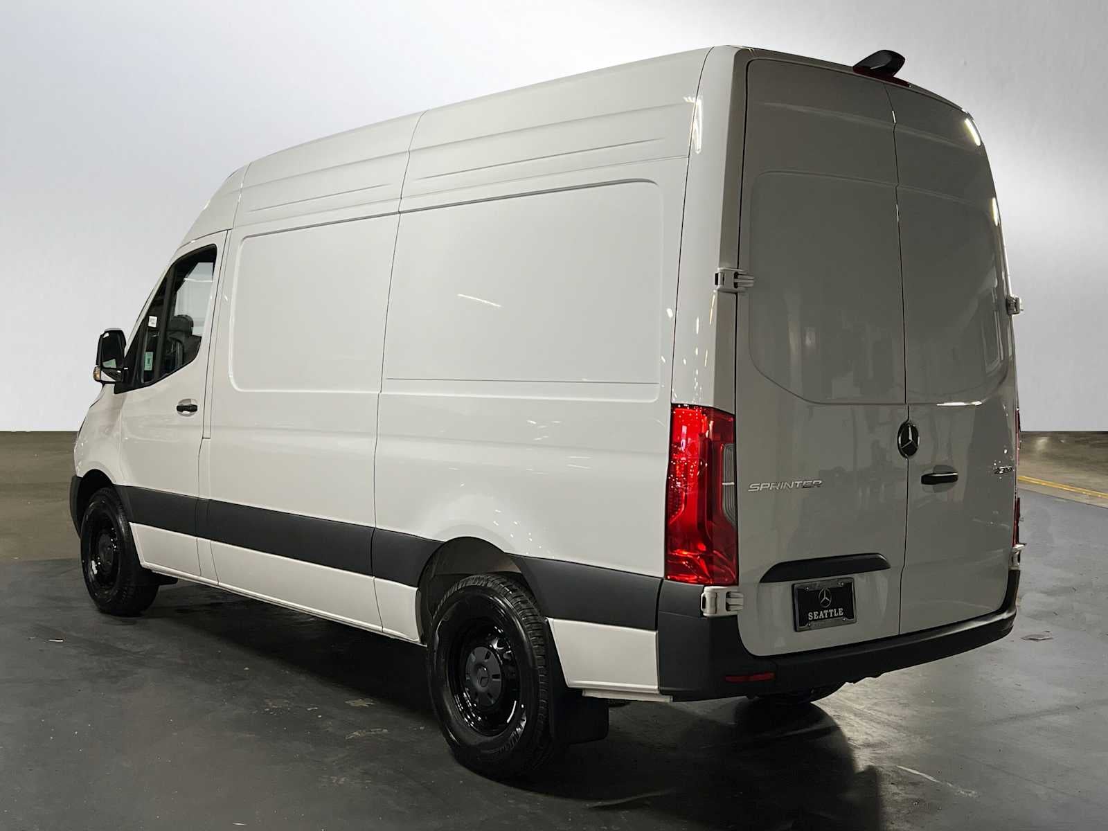 2025 Mercedes-Benz Sprinter 2500 Standard Roof I4 Diesel HO 144" RWD
