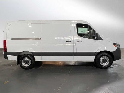 2025 Mercedes-Benz Sprinter 2500 Standard Roof I4 Diesel HO 144" RWD