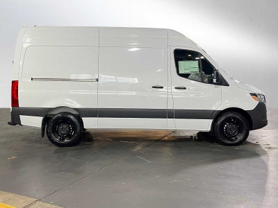 2026 Mercedes-Benz Sprinter 2500 Standard Roof I4 Diesel HO 144" RWD