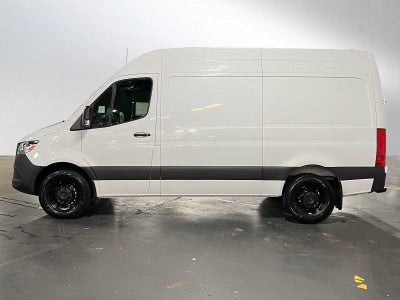 2026 Mercedes-Benz Sprinter 2500 Standard Roof I4 Diesel HO 144" RWD