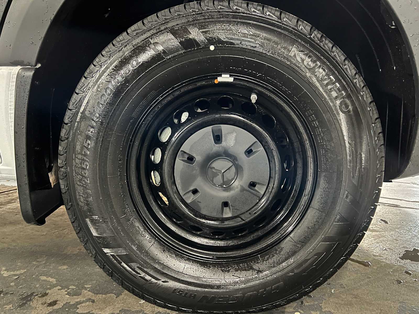 2026 Mercedes-Benz Sprinter 2500 Standard Roof I4 Diesel HO 144" RWD