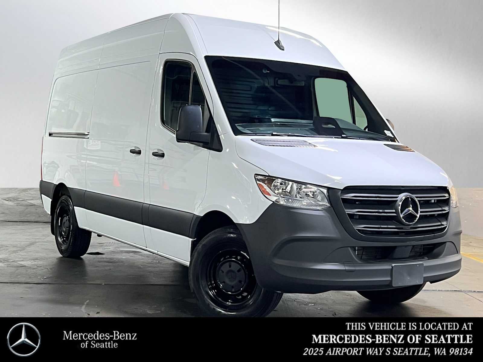 2025 Mercedes-Benz Sprinter 2500 Standard Roof I4 Diesel HO 144" RWD