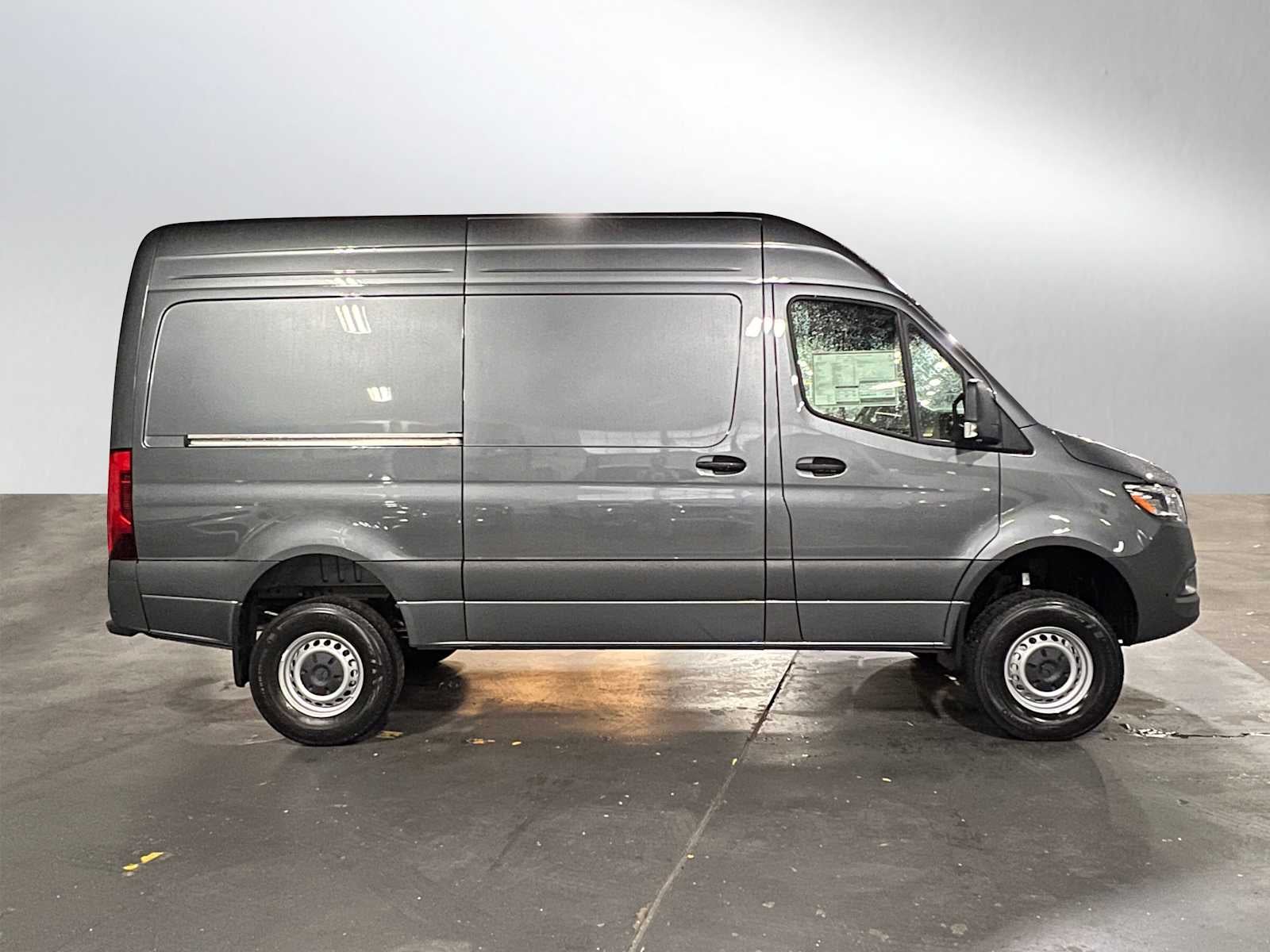 2026 Mercedes-Benz Sprinter 2500 Standard Roof I4 Diesel HO 144" AWD