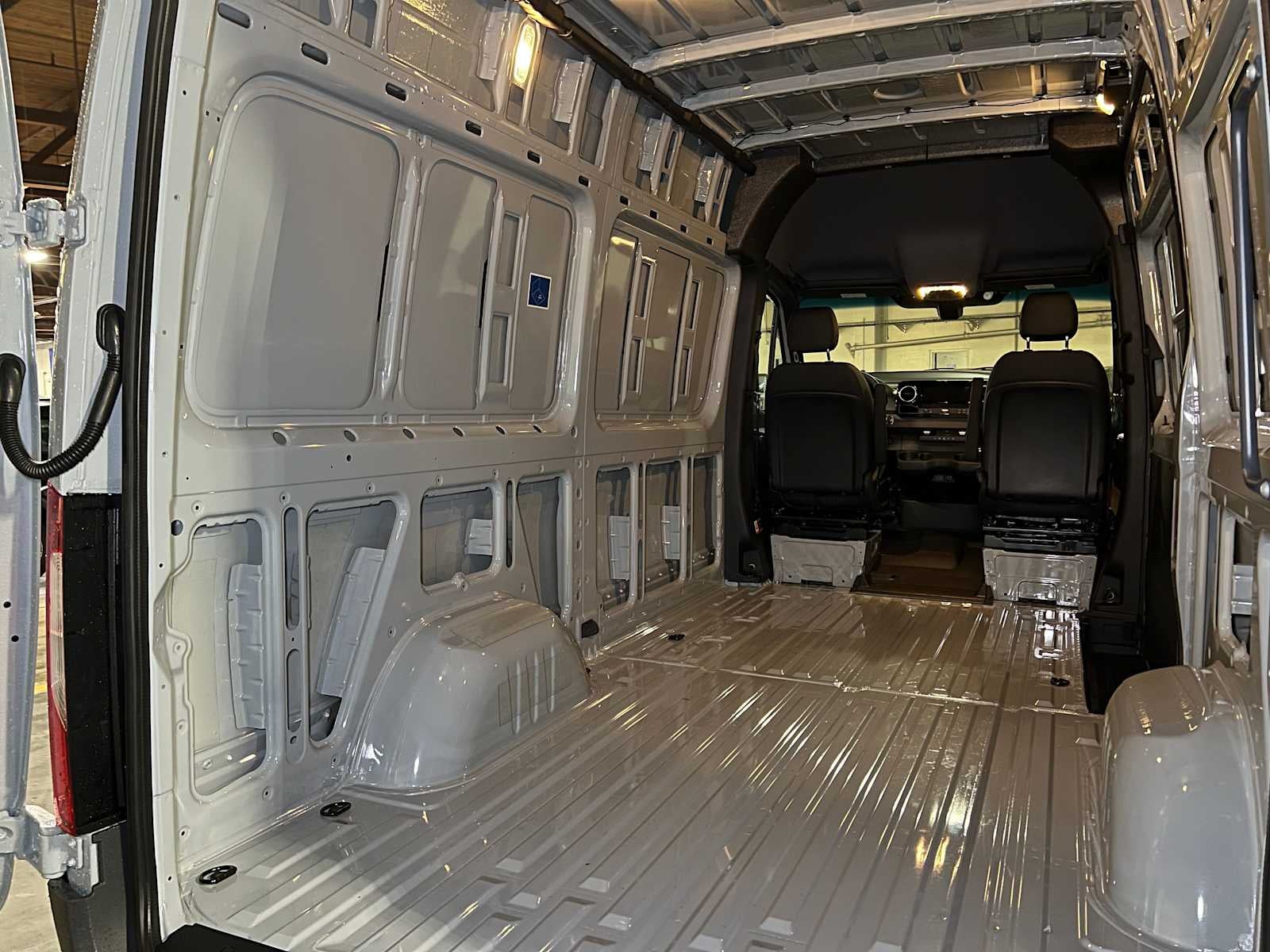 2026 Mercedes-Benz Sprinter 2500 Standard Roof I4 Diesel HO 144" AWD