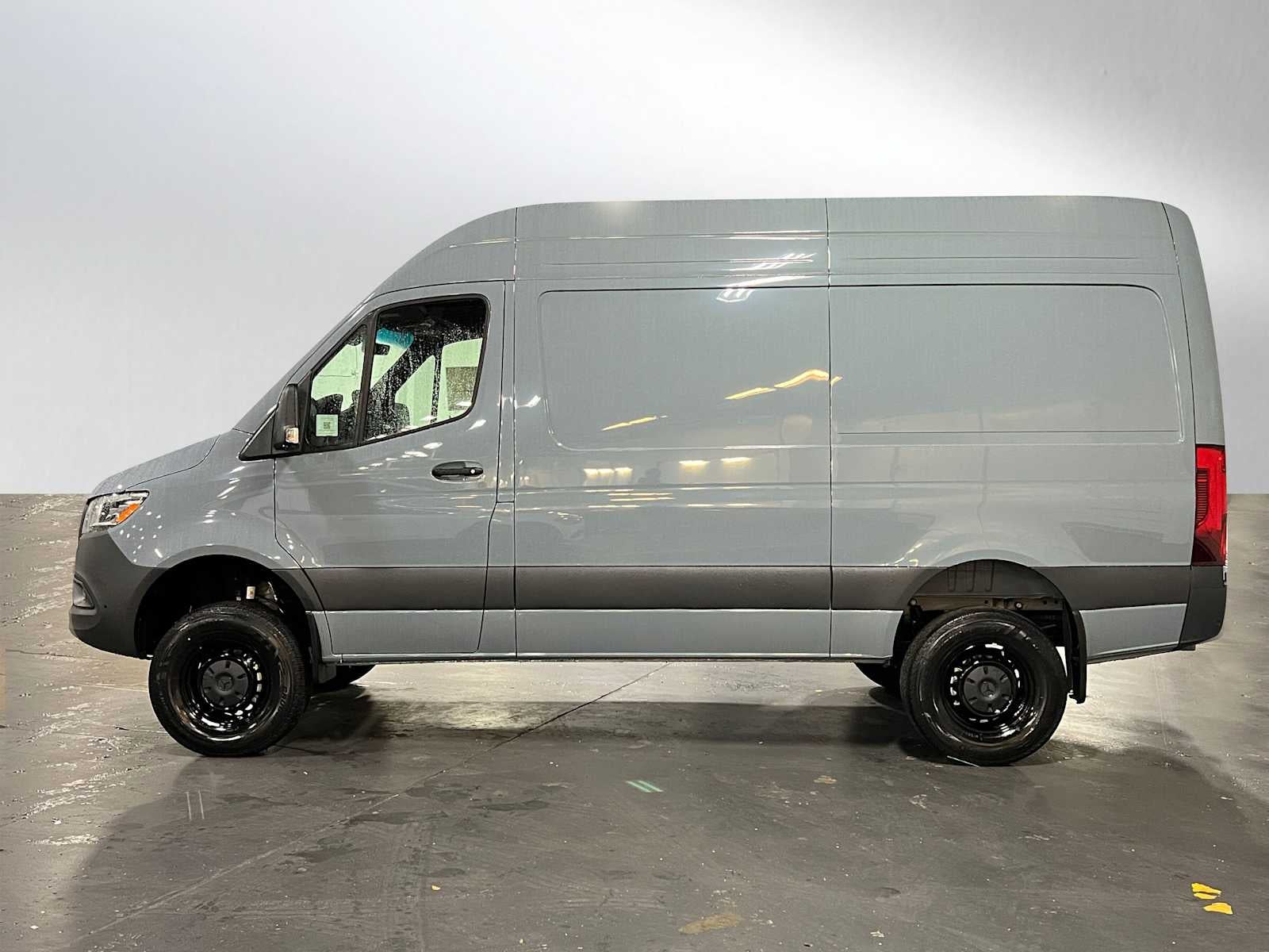 2026 Mercedes-Benz Sprinter 2500 Standard Roof I4 Diesel HO 144" AWD