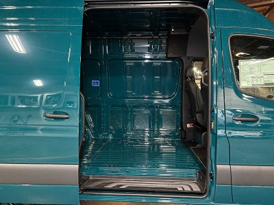 2026 Mercedes-Benz Sprinter 2500 Standard Roof I4 Diesel HO 144" AWD