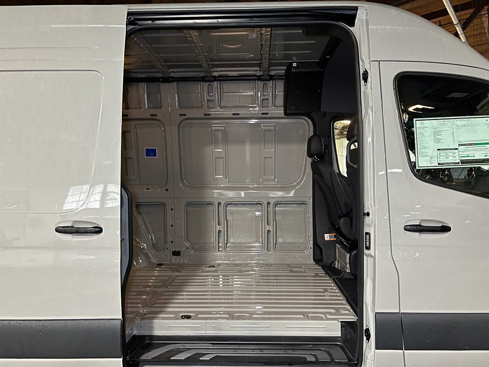 2026 Mercedes-Benz Sprinter 2500 Standard Roof I4 Diesel HO 144" AWD