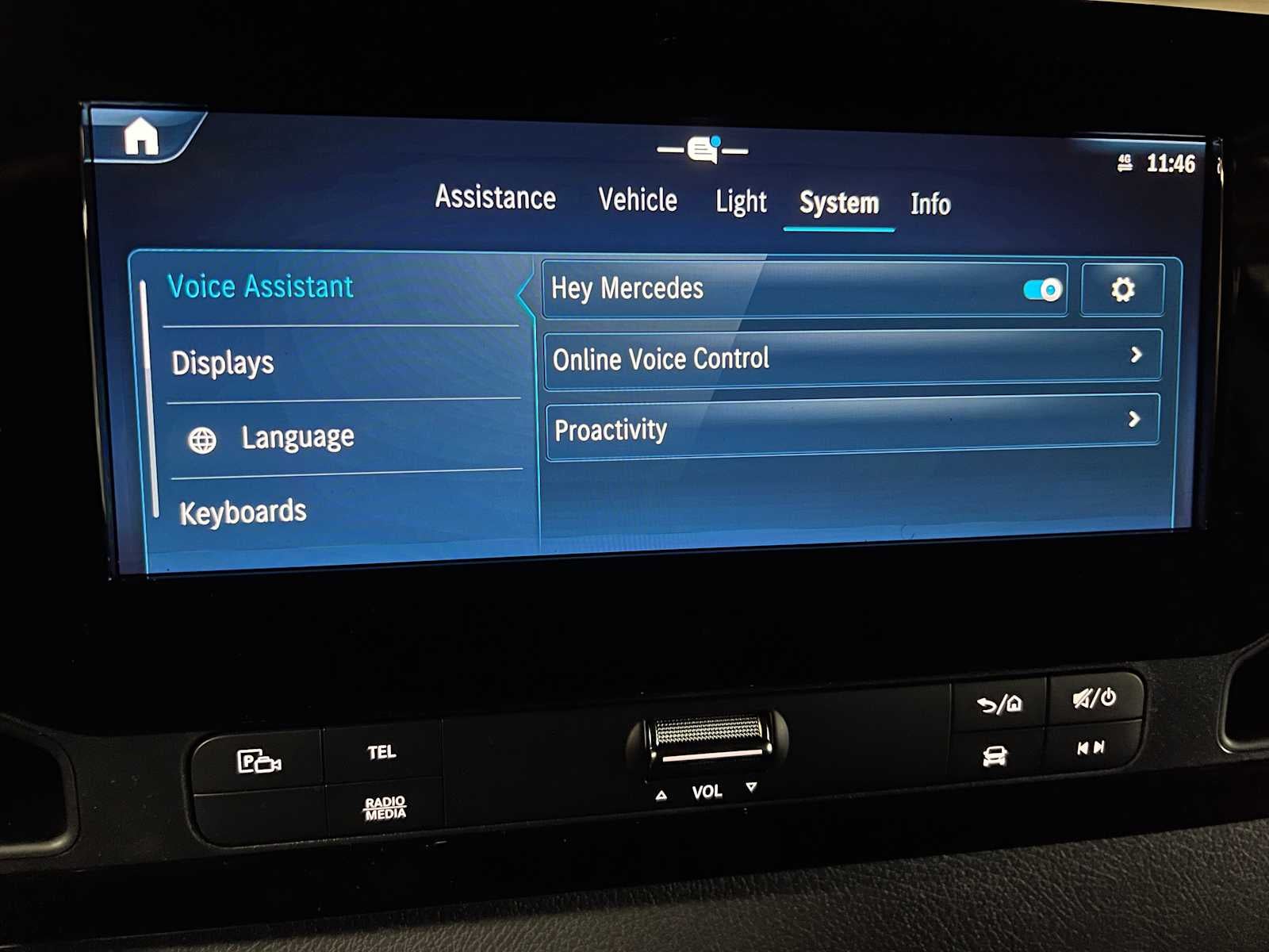 2026 Mercedes-Benz Sprinter 2500 Standard Roof I4 Diesel HO 144" AWD