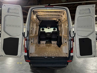 2026 Mercedes-Benz Sprinter 2500 Standard Roof I4 Diesel HO 144" AWD