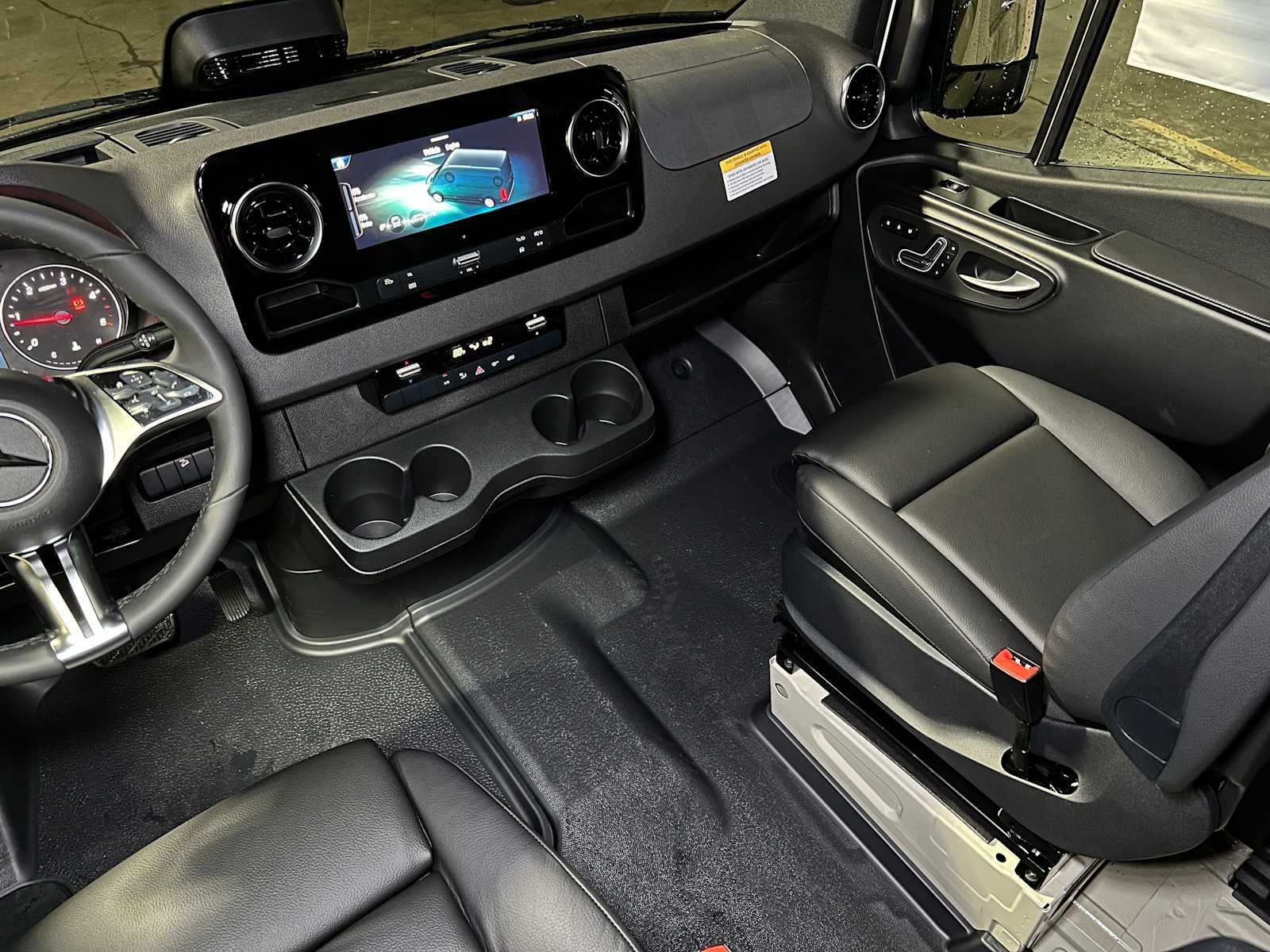 2026 Mercedes-Benz Sprinter 2500 Standard Roof I4 Diesel HO 144" AWD