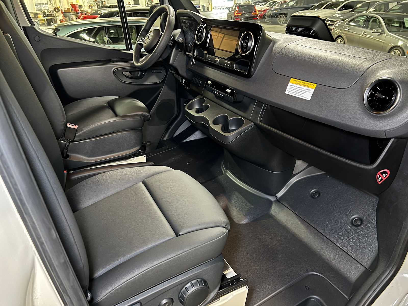 2025 Mercedes-Benz Sprinter 2500 Standard Roof I4 Diesel HO 144" AWD