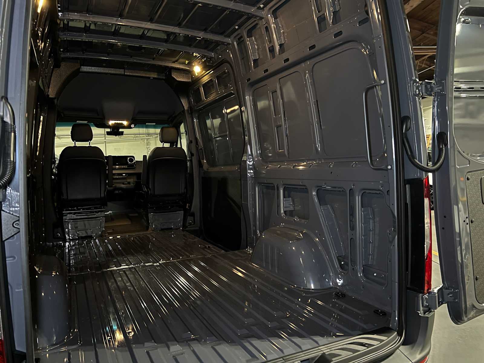 2026 Mercedes-Benz Sprinter 2500 Standard Roof I4 Diesel HO 144" AWD