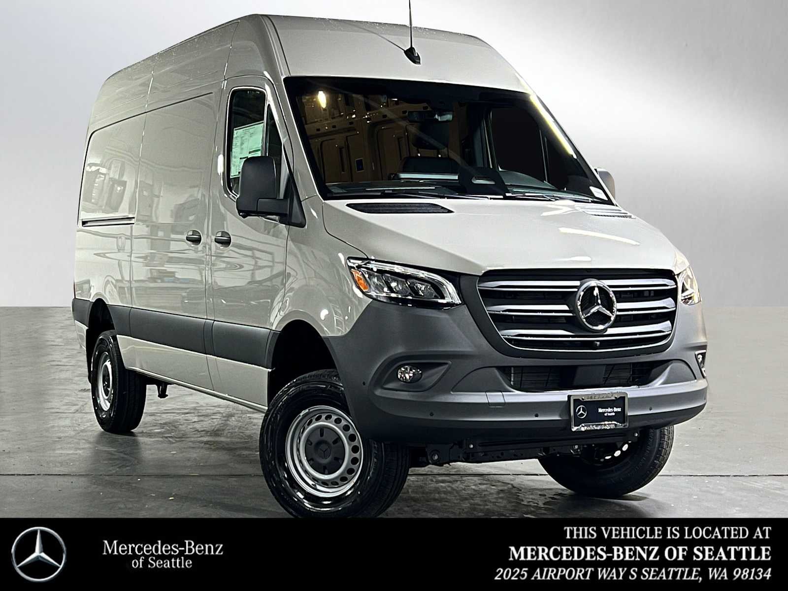 2026 Mercedes-Benz Sprinter 2500 Standard Roof I4 Diesel HO 144" AWD