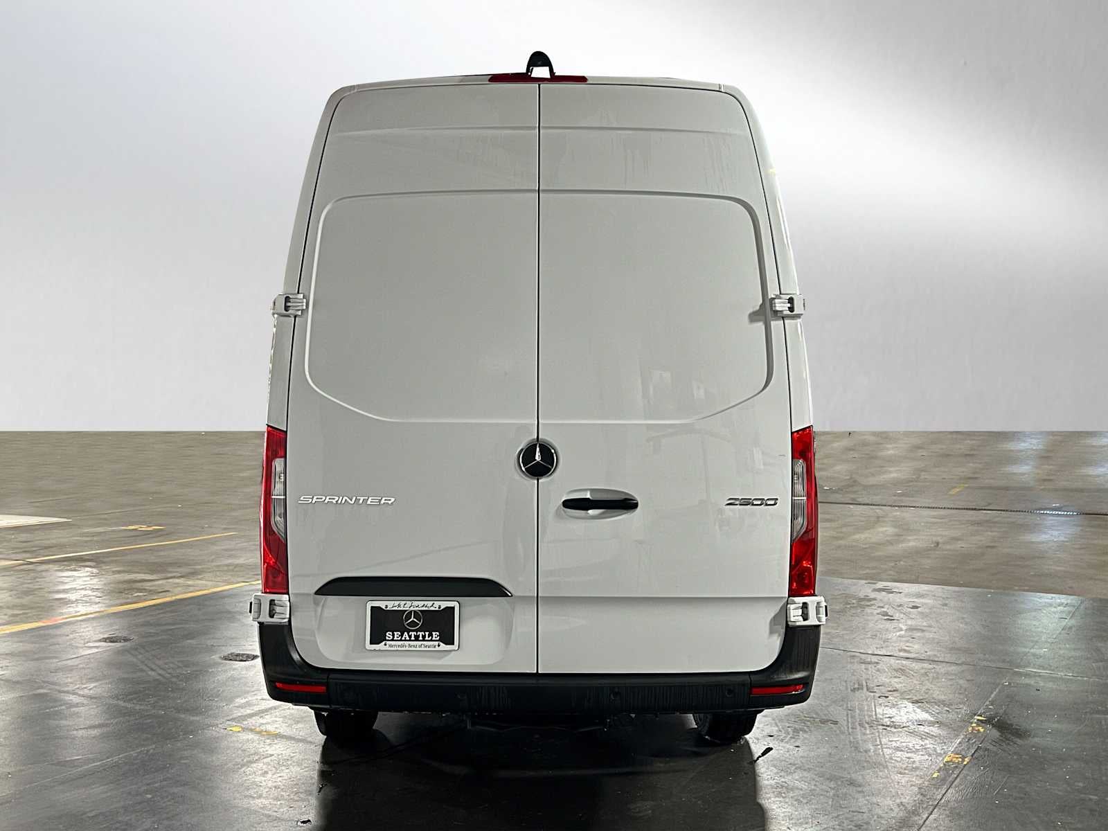 2025 Mercedes-Benz Sprinter 2500 High Roof I4 Diesel HO 170" RWD