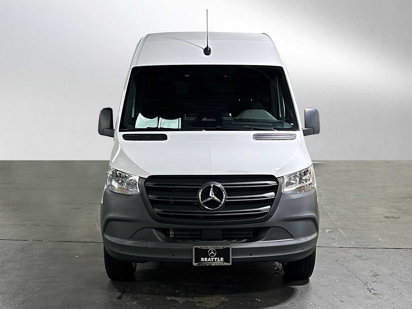 2025 Mercedes-Benz Sprinter 2500 High Roof I4 Diesel HO 170" RWD