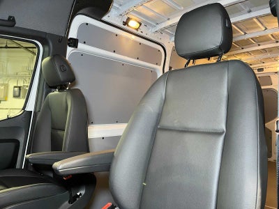 2025 Mercedes-Benz Sprinter 2500 High Roof I4 Diesel HO 170" RWD