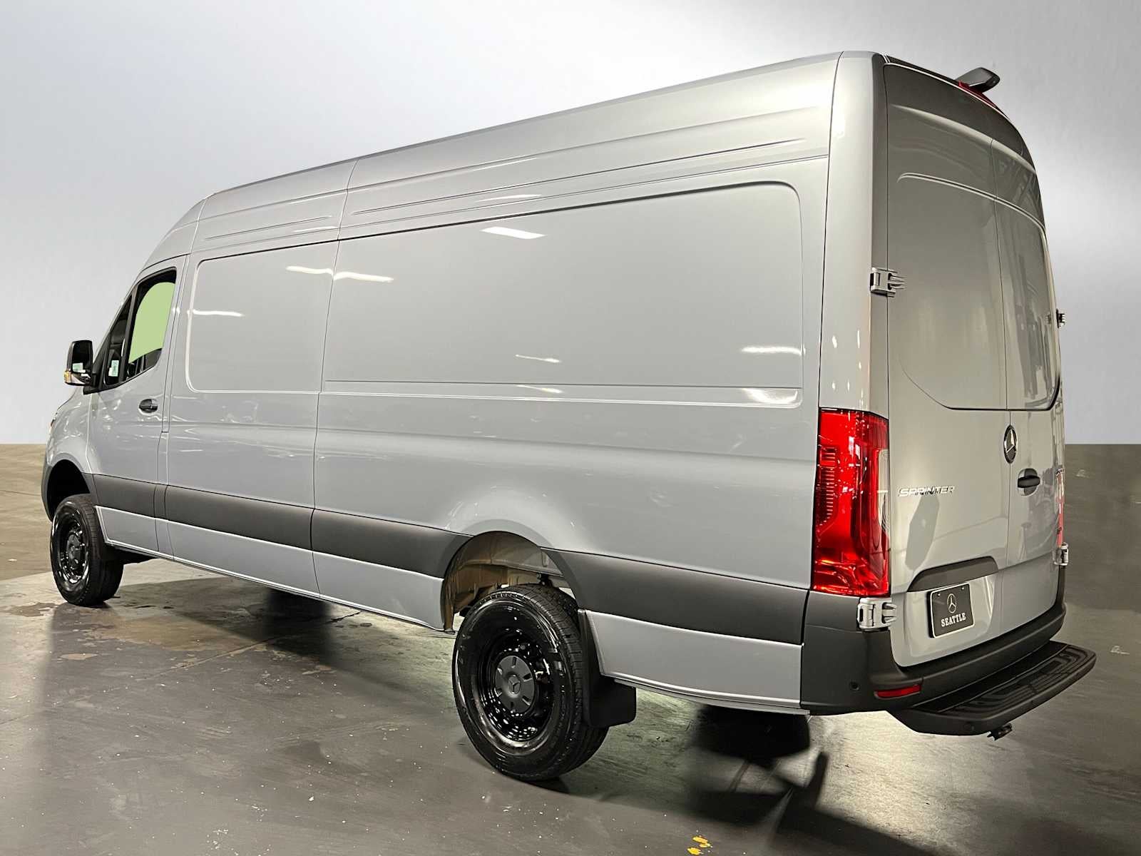 2025 Mercedes-Benz Sprinter 2500 High Roof I4 Diesel HO 170" AWD