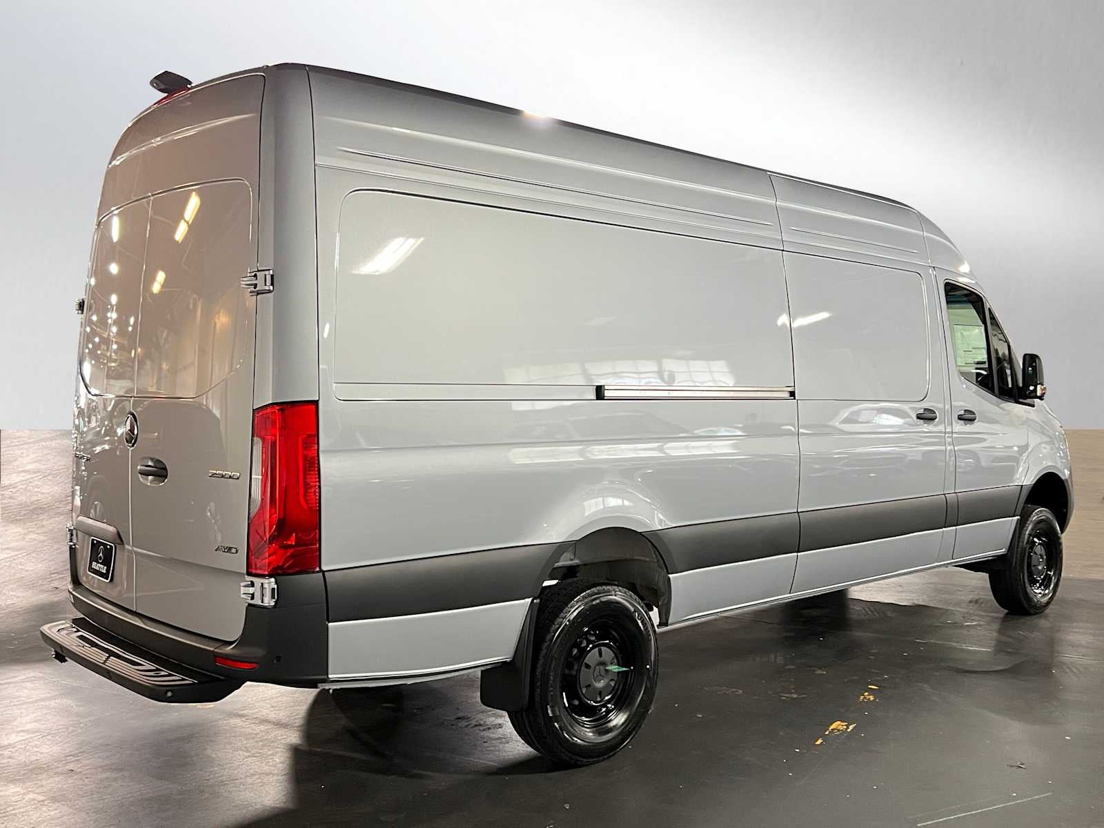 2025 Mercedes-Benz Sprinter 2500 High Roof I4 Diesel HO 170" AWD