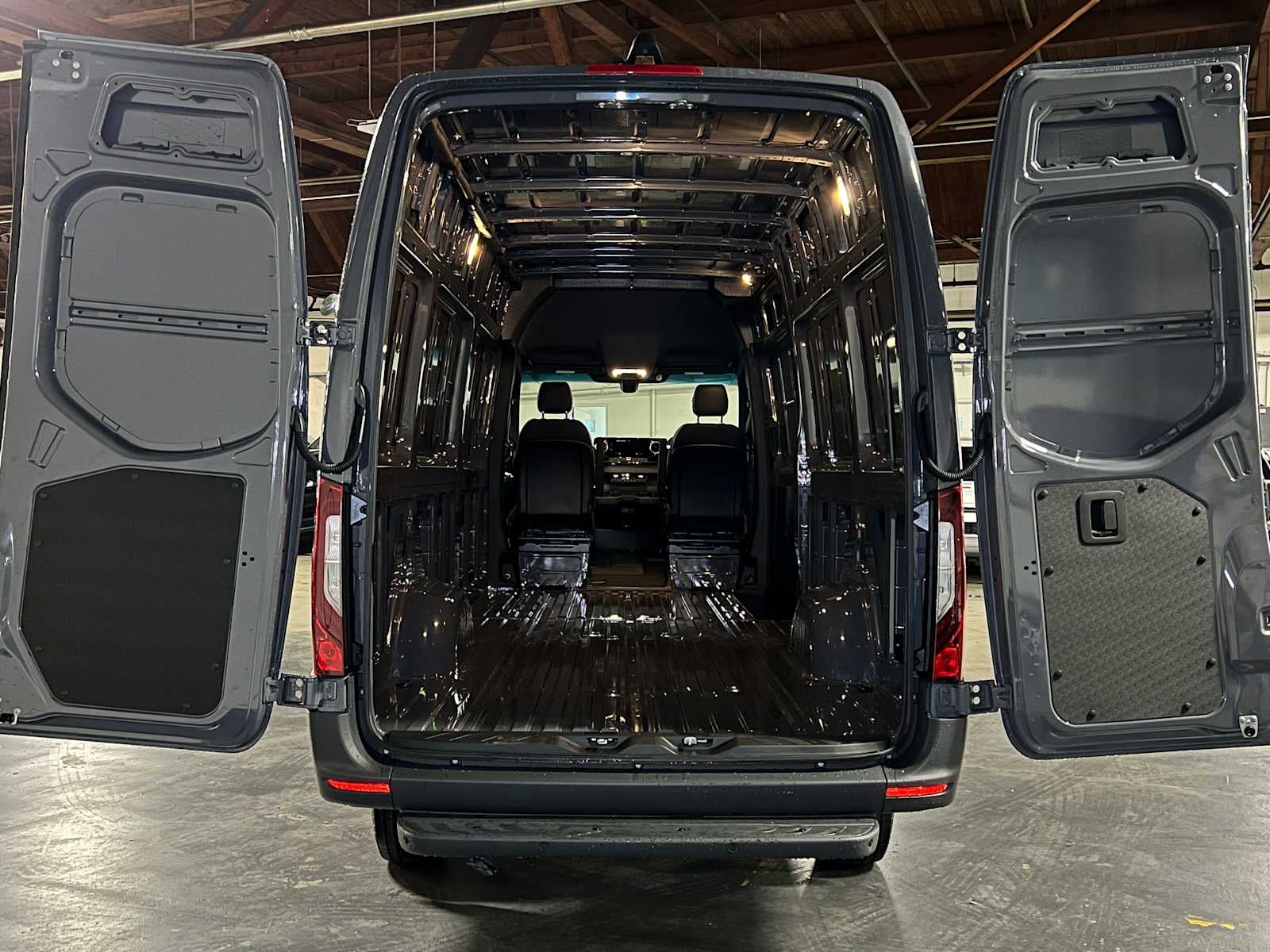 2026 Mercedes-Benz Sprinter 2500 High Roof I4 Diesel HO 170" AWD