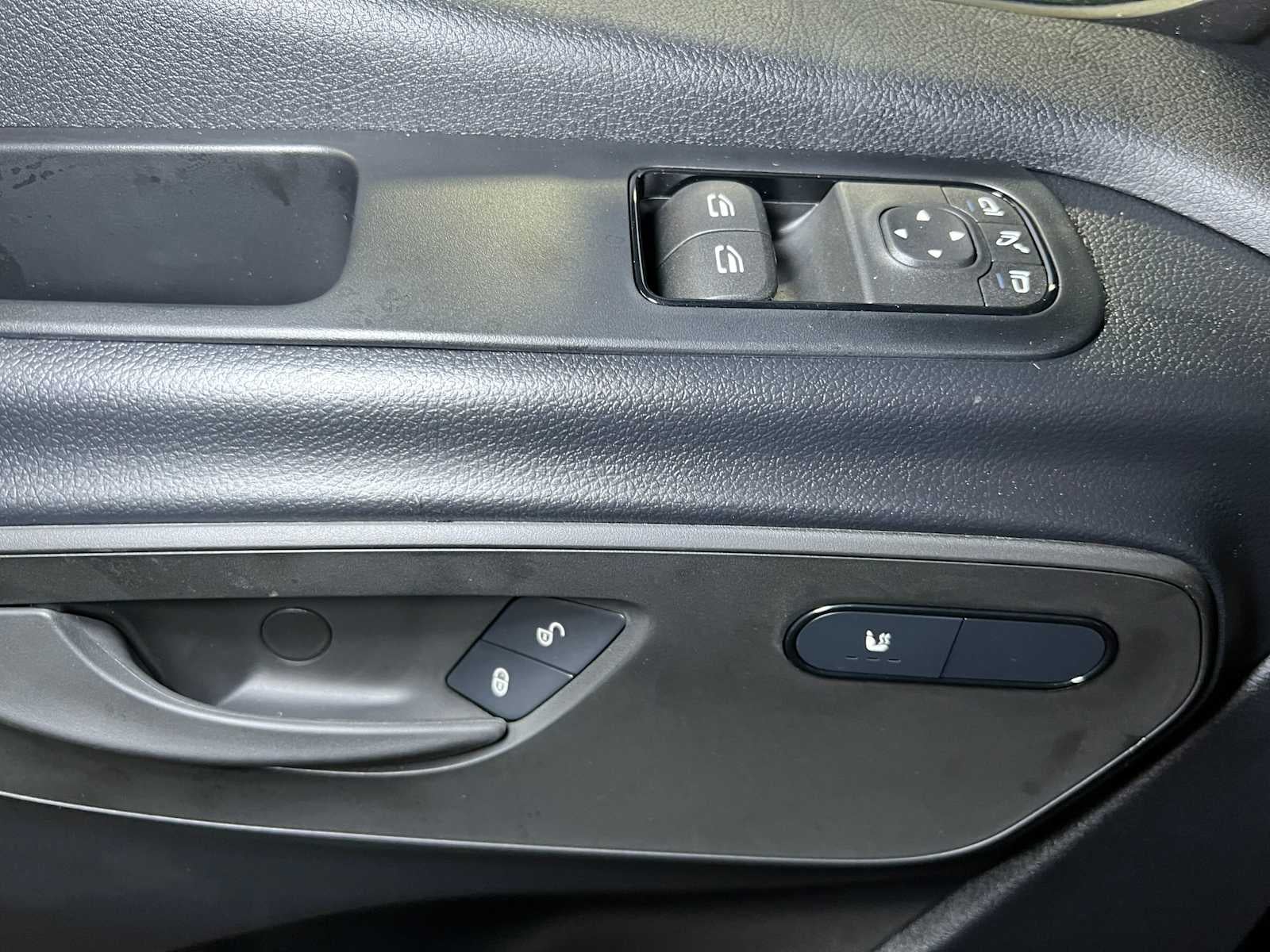 2025 Mercedes-Benz Sprinter 2500 Standard Roof I4 Diesel 144" RWD