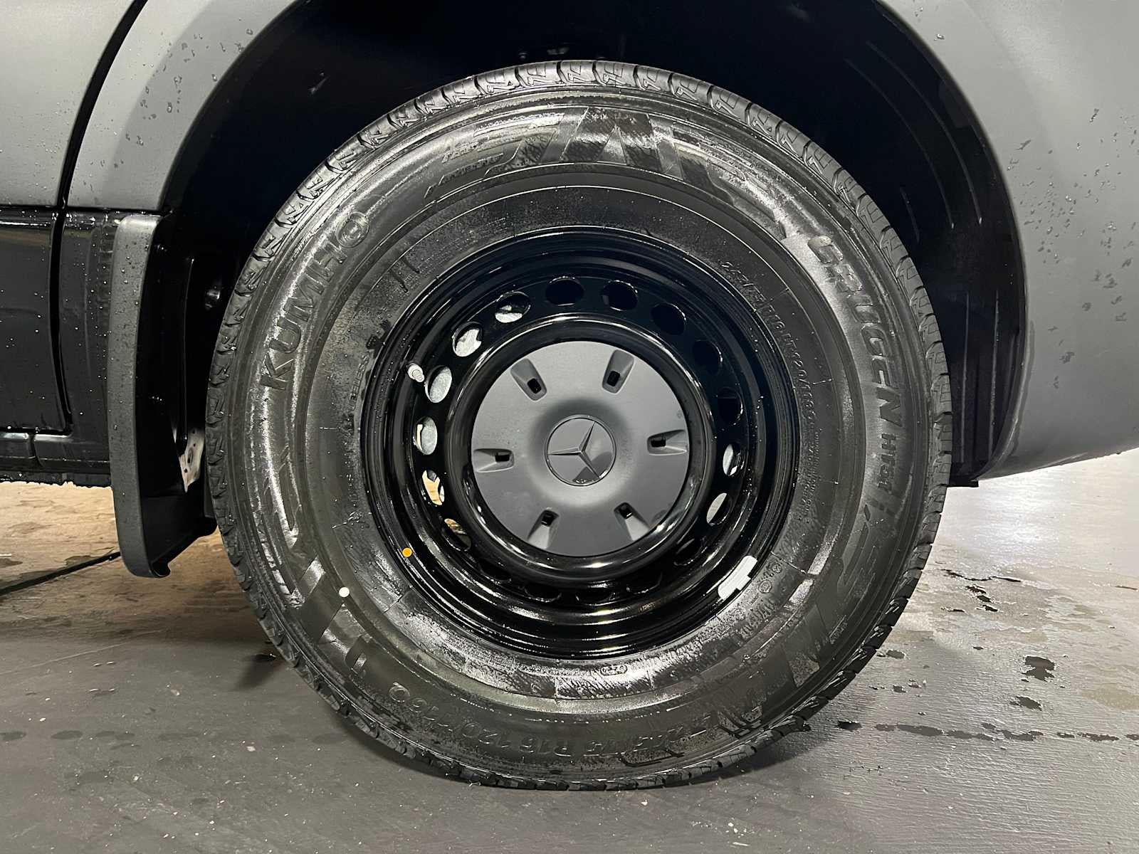 2025 Mercedes-Benz Sprinter 2500 Standard Roof I4 Diesel 144" RWD