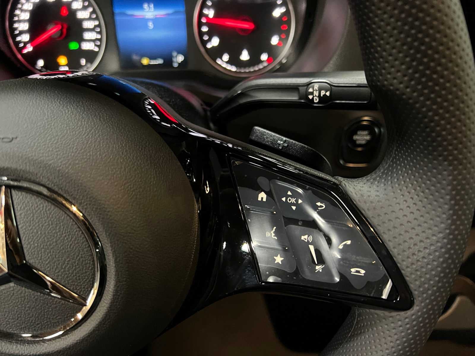 2025 Mercedes-Benz Sprinter 2500 Standard Roof I4 Diesel HO 144" RWD