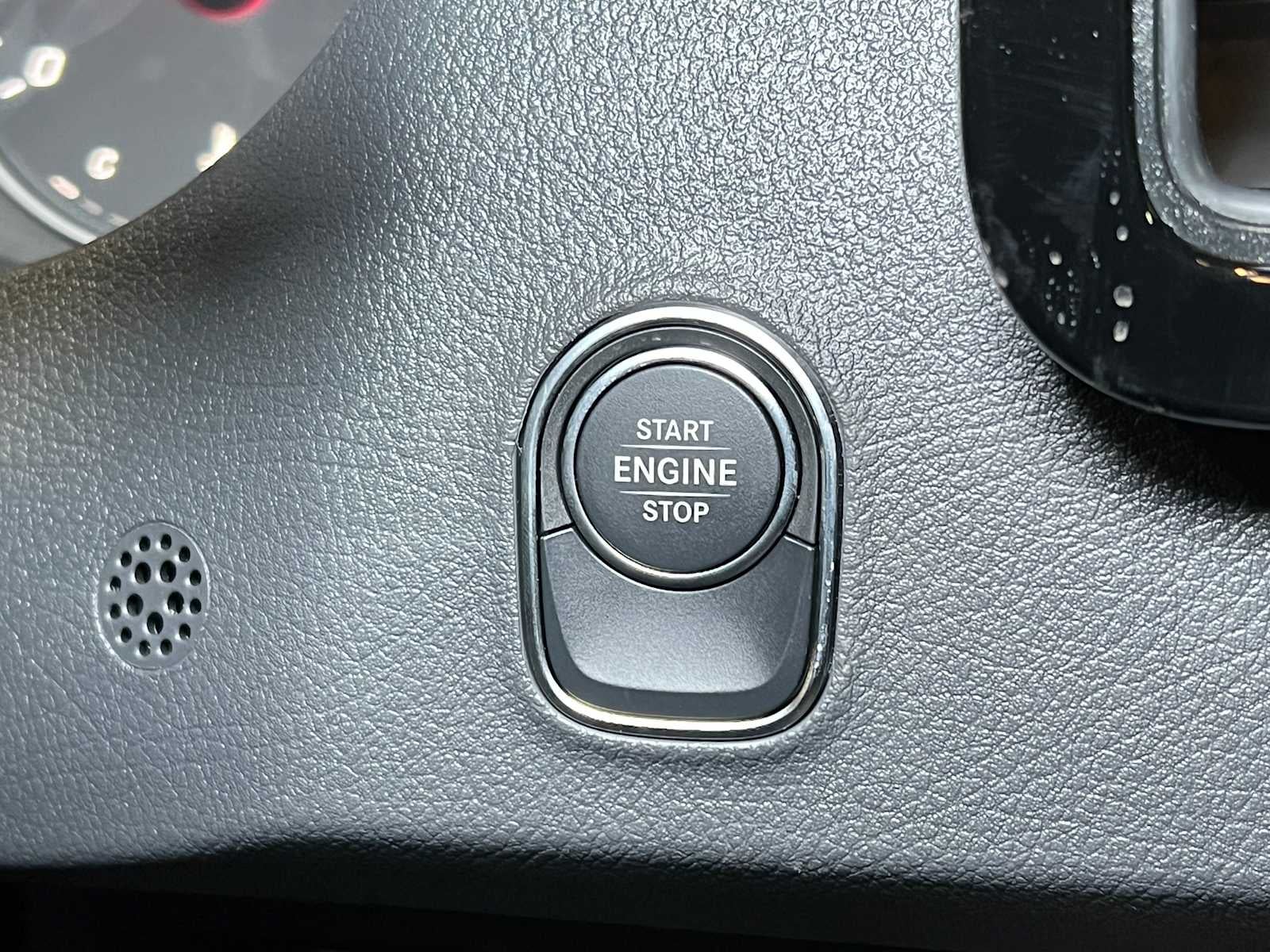 2025 Mercedes-Benz Sprinter 2500 Standard Roof I4 Diesel HO 144" RWD