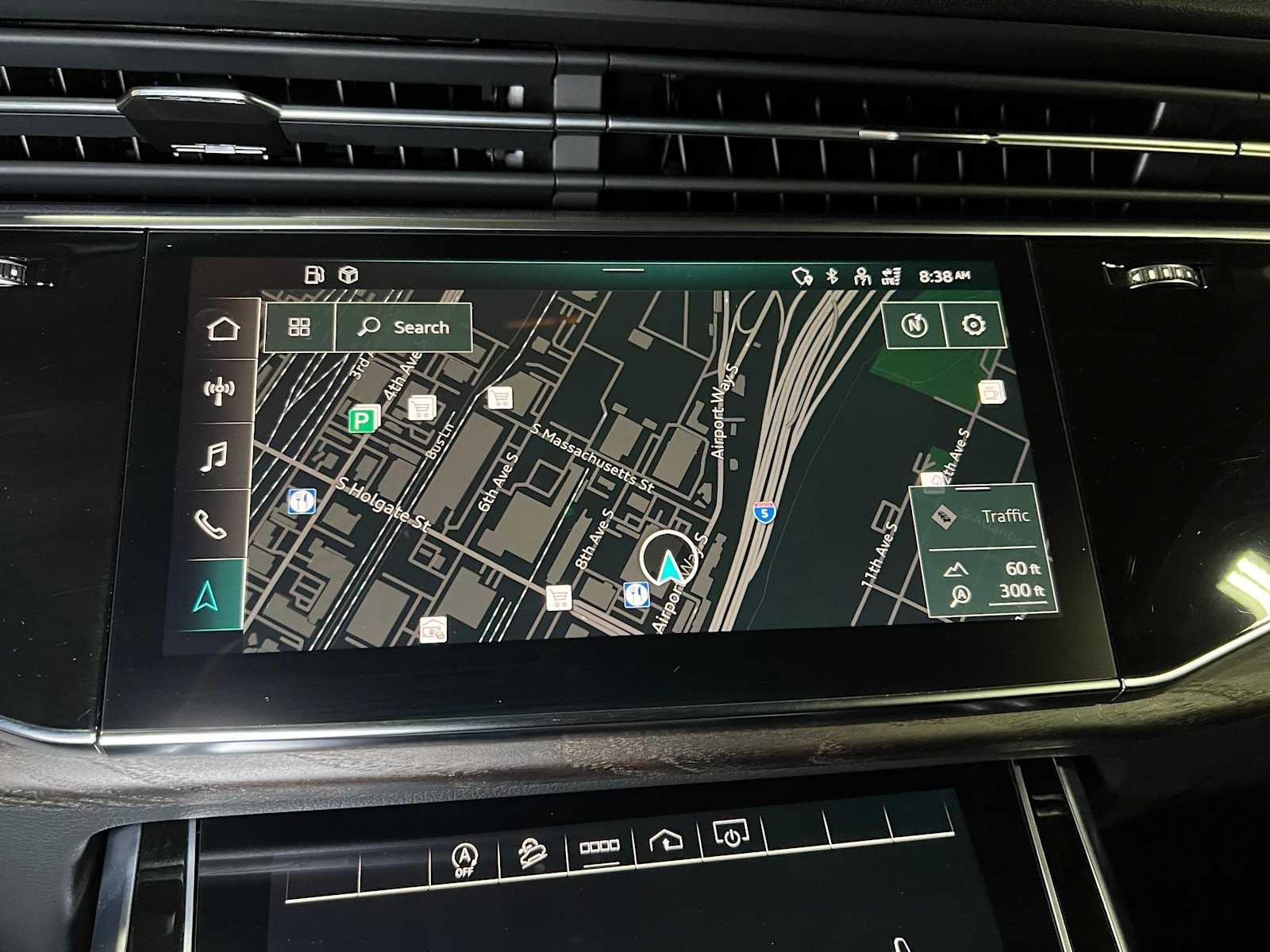 2022 Audi Q8 Premium Plus