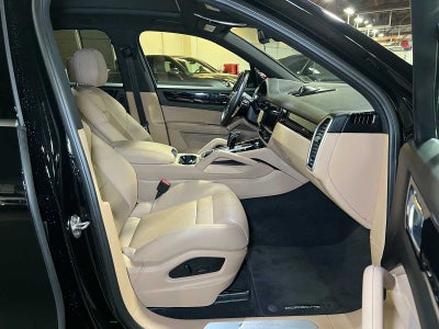 2023 Porsche Cayenne AWD
