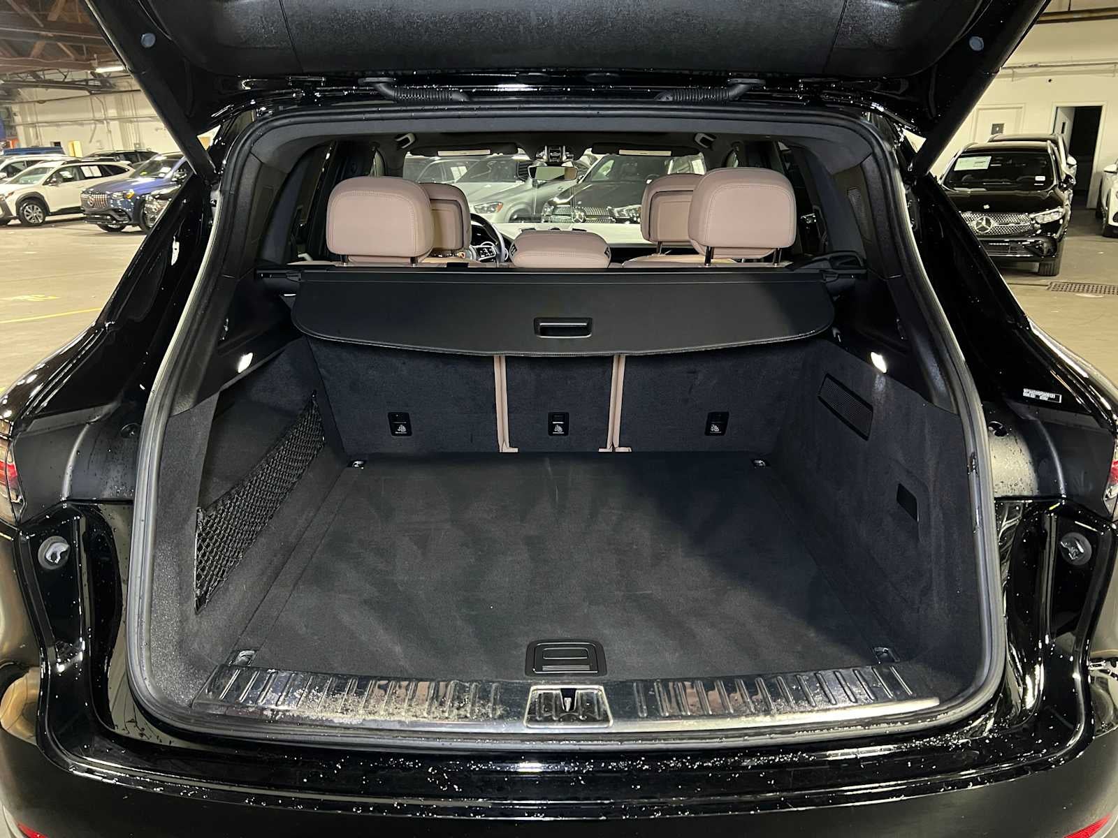 2023 Porsche Cayenne AWD