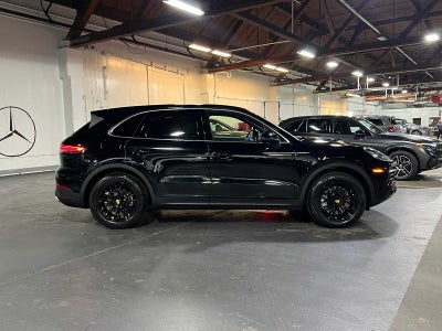 2023 Porsche Cayenne AWD