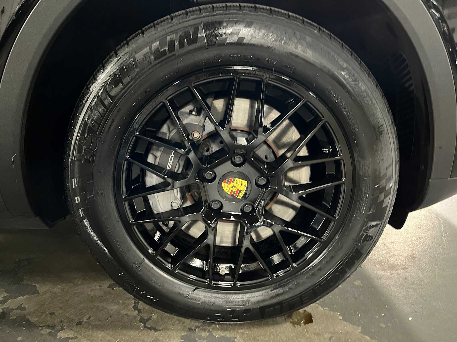 2023 Porsche Cayenne AWD