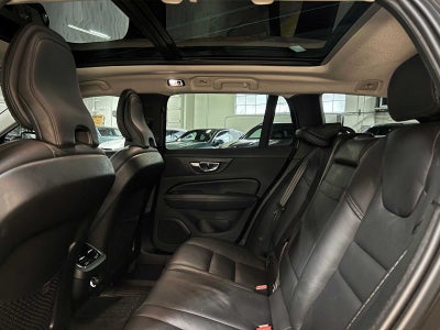 2020 Volvo V60 Cross Country T5 AWD