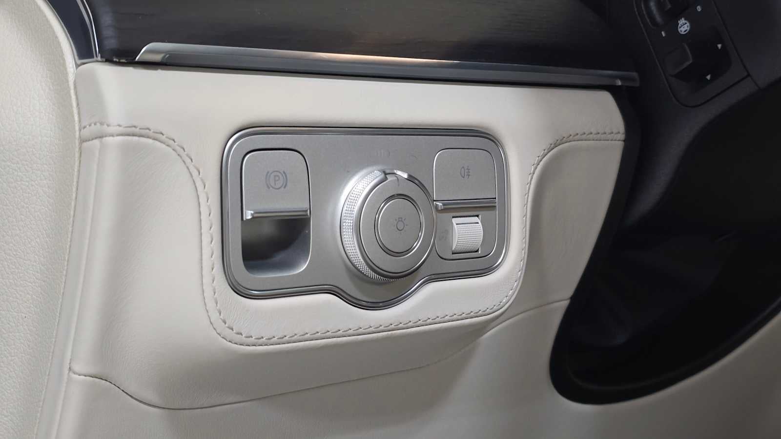 2026 Mercedes-Benz GLE AMG® GLE 53