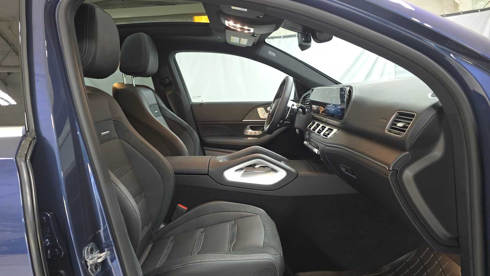 2026 Mercedes-Benz GLE AMG® GLE 53