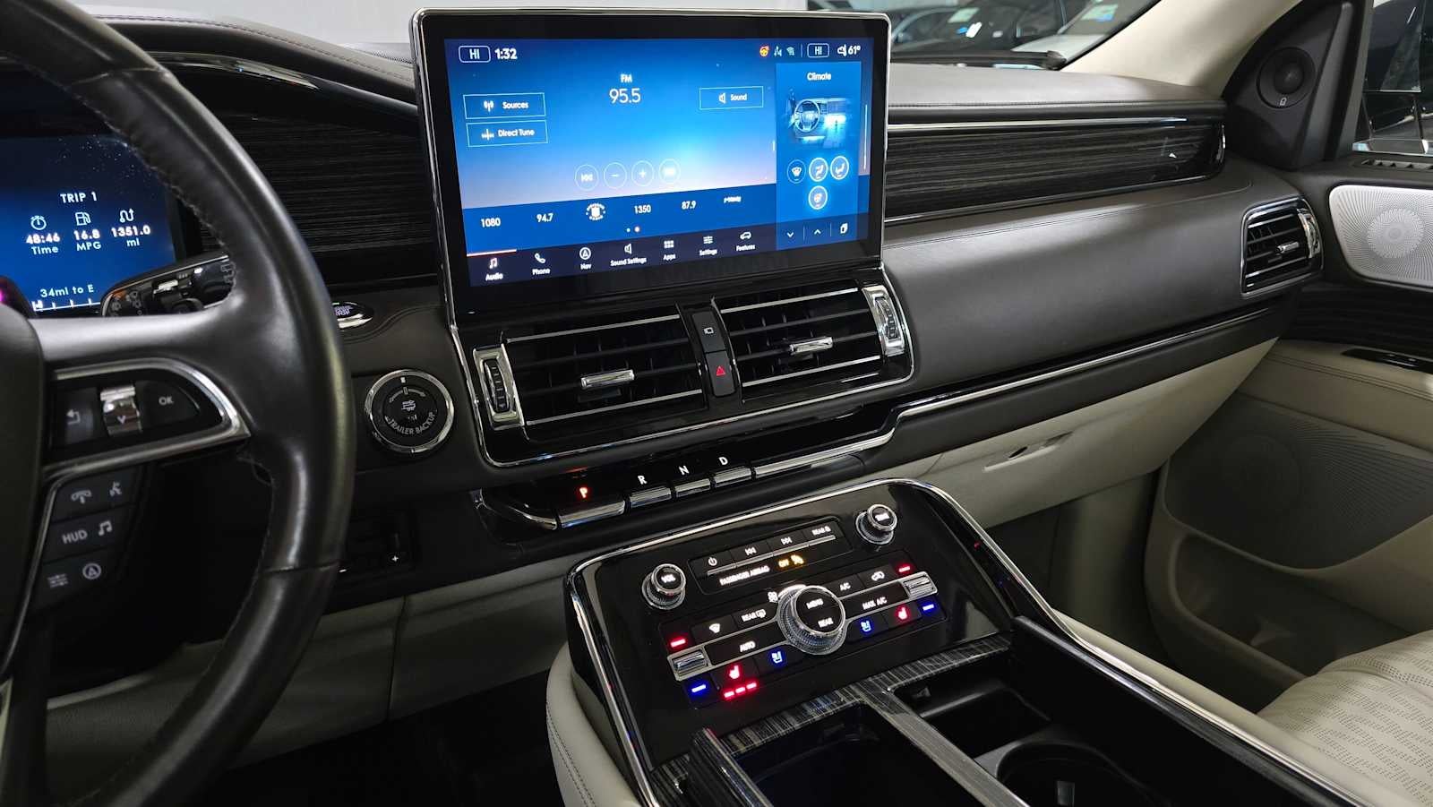 2023 Lincoln Navigator Black Label