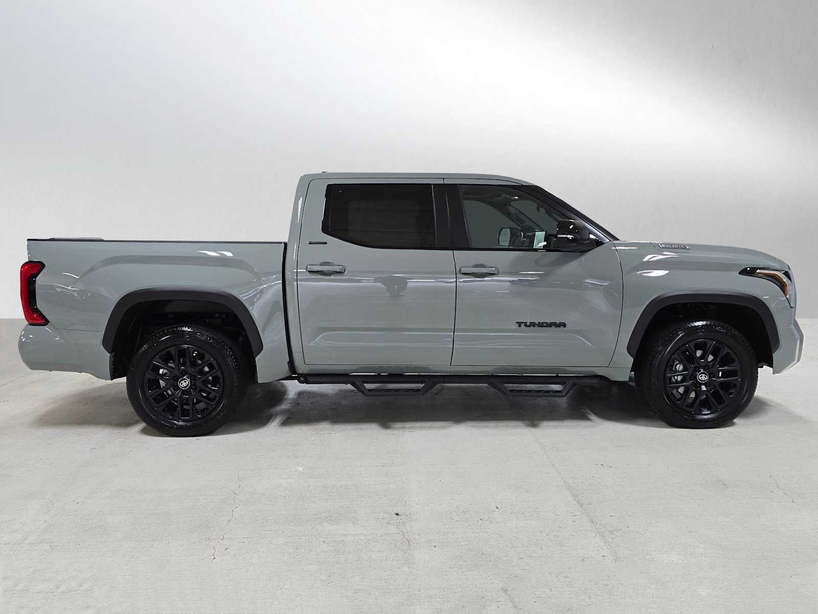 2025 Toyota Tundra Limited Hybrid