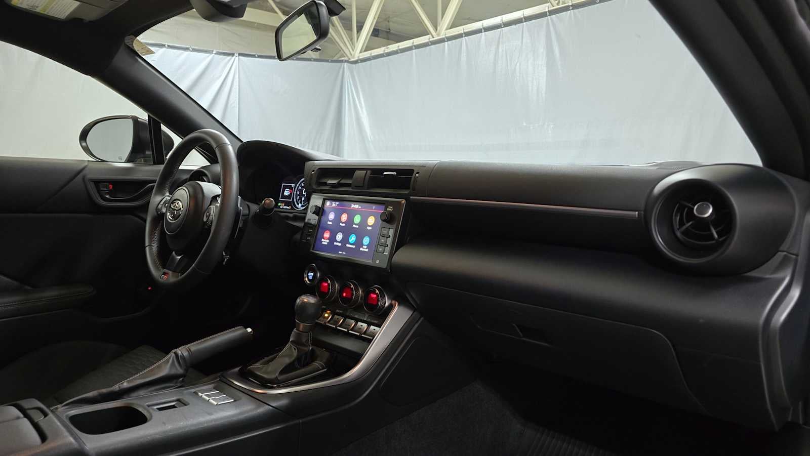 2023 Toyota GR86 Auto (Natl)