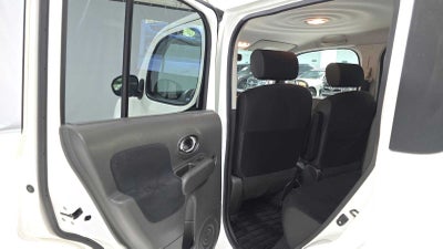2013 Nissan cube SL