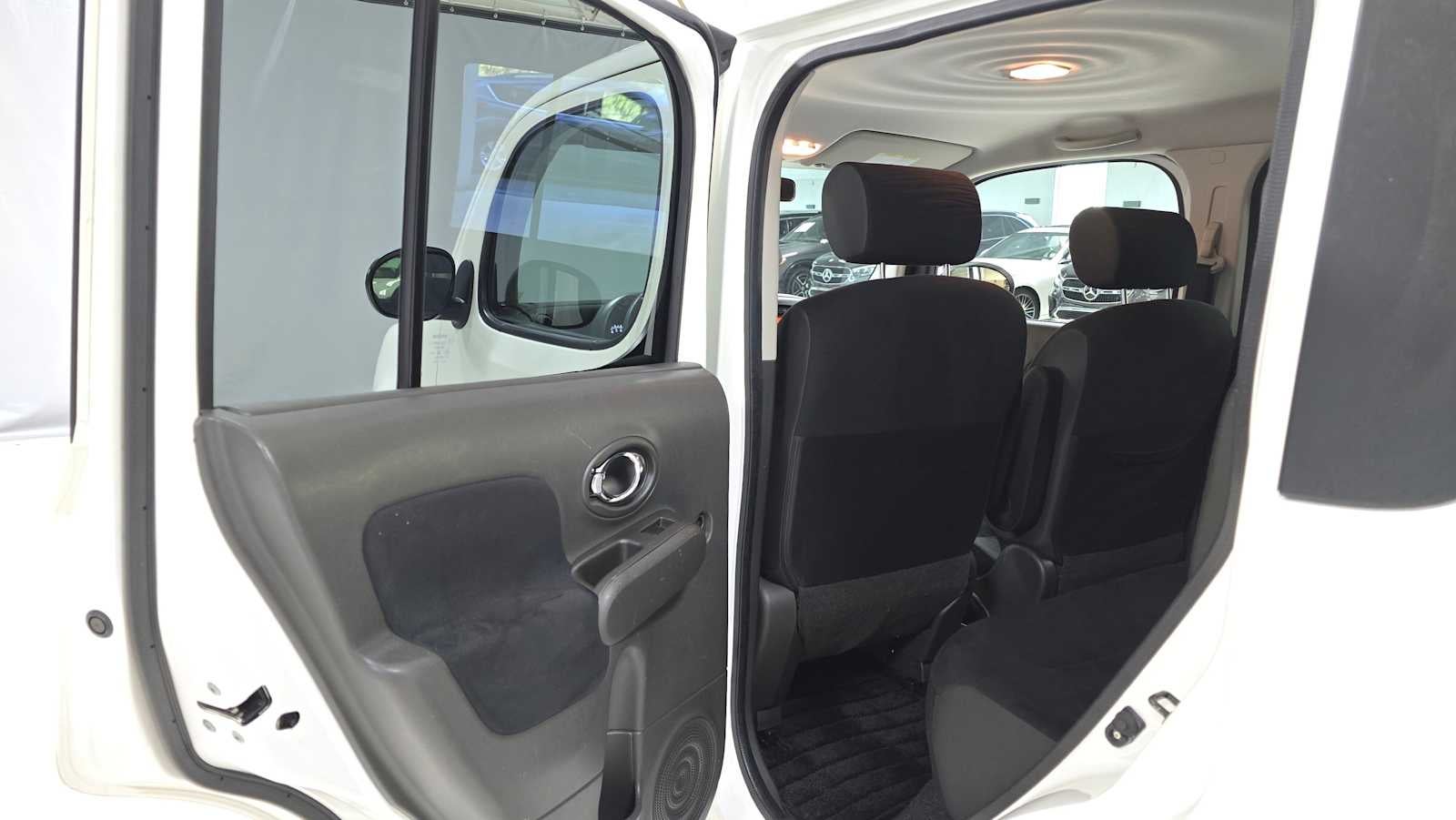 2013 Nissan cube SL