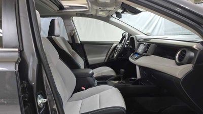 2016 Toyota RAV4 Hybrid XLE