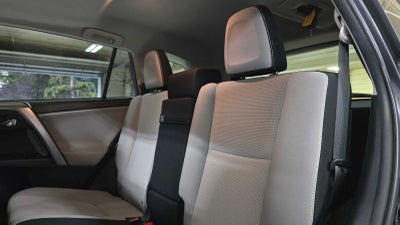 2016 Toyota RAV4 Hybrid XLE