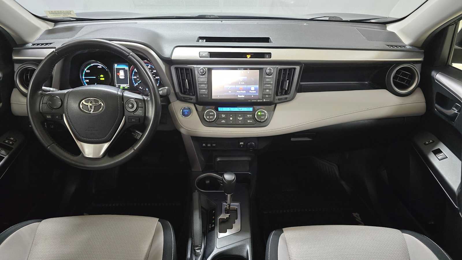 2016 Toyota RAV4 Hybrid XLE