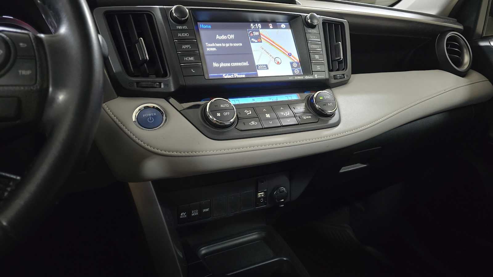 2016 Toyota RAV4 Hybrid XLE